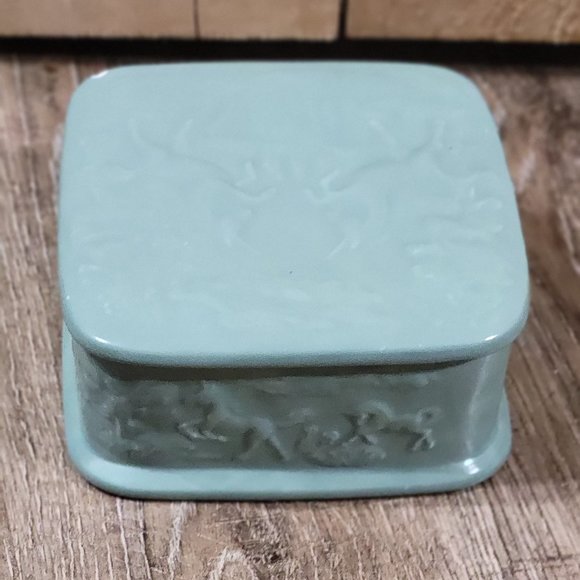 vintage handcrafted unicorn design  ceramic lidded trinket box - Picture 1 of 15